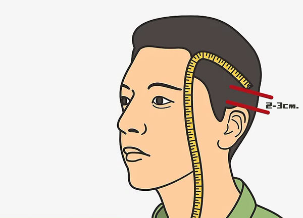 Для измерения обхвата головы приложите портновский сантиметр на расстоянии 2-3 см над кончиками ушей.