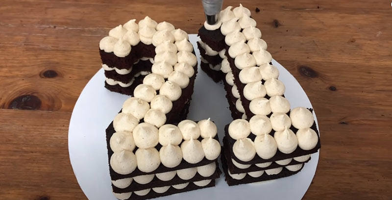 Украшение торта на день рождения - шаг 9